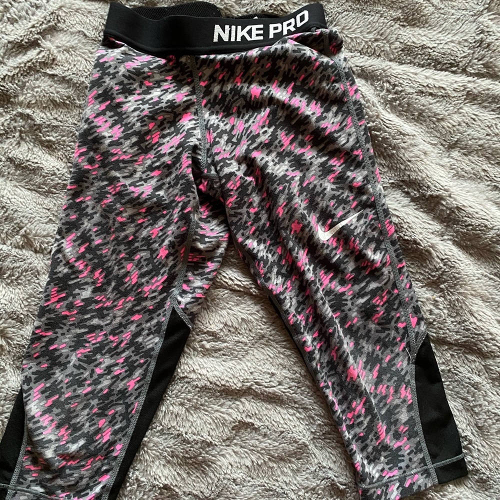 Nike Pro Capri Legging